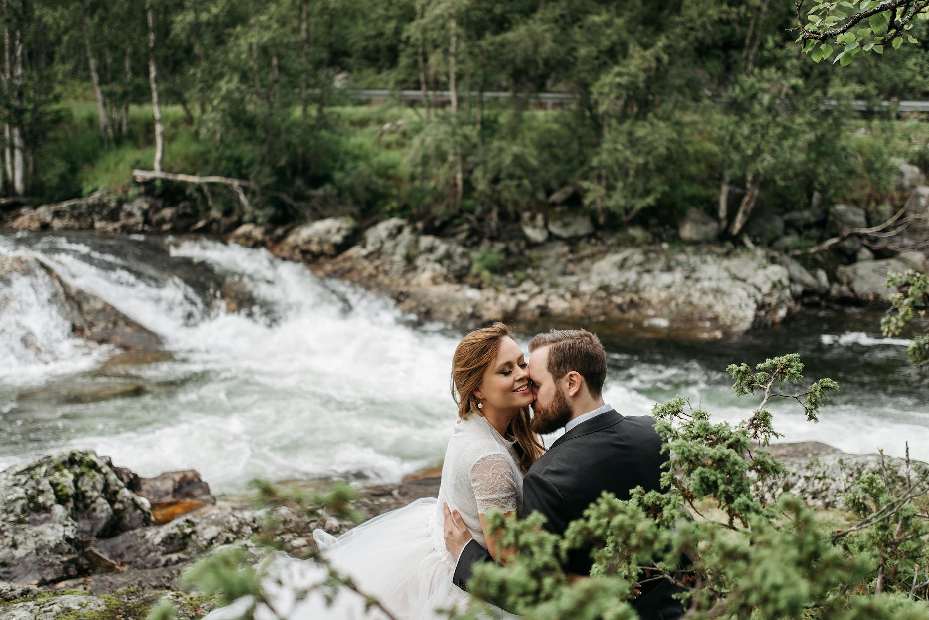 Mira & Jonas — Moment 14